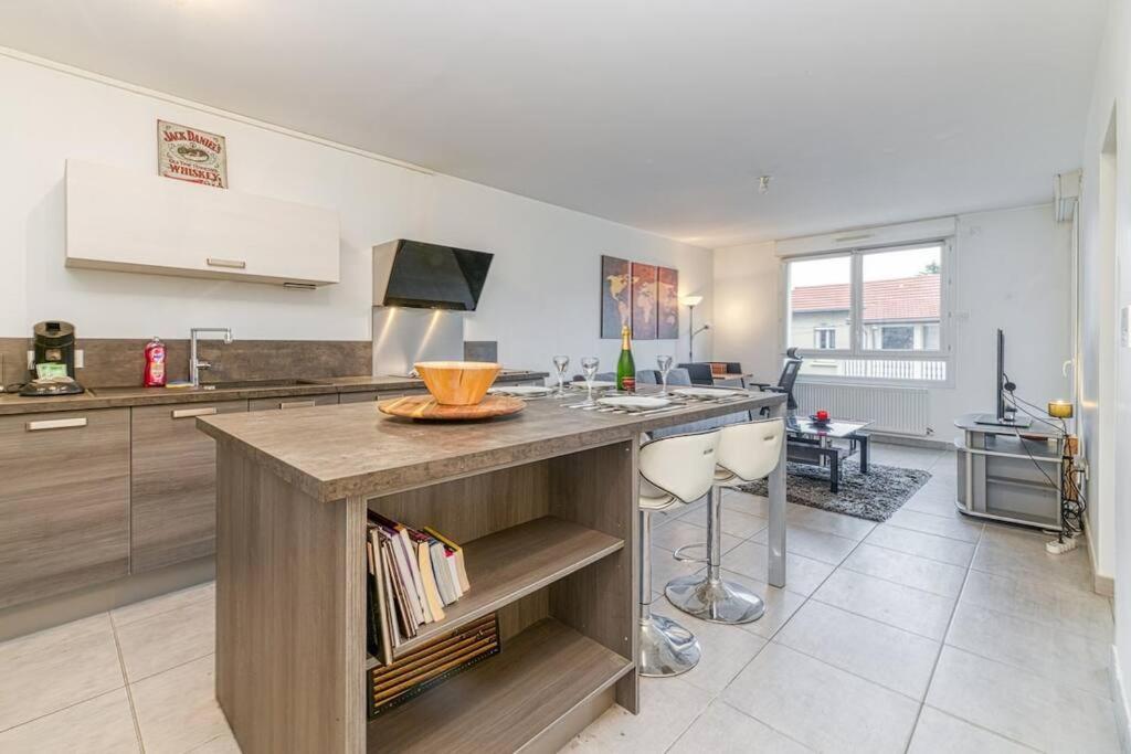 Bel Appartement-Garage Prive-Balcon-Wifi Fibre Rhut Экстерьер фото