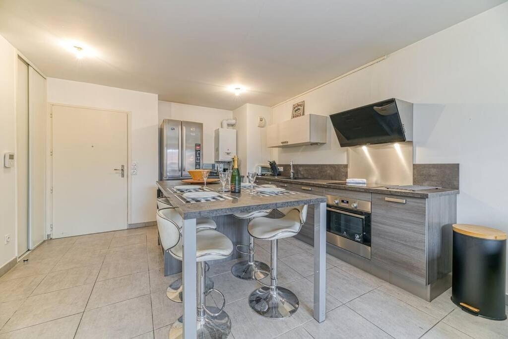 Bel Appartement-Garage Prive-Balcon-Wifi Fibre Rhut Экстерьер фото